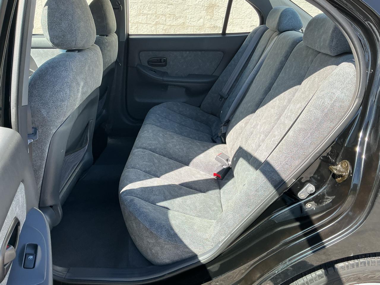 Hyundai Elantra GLS 2002