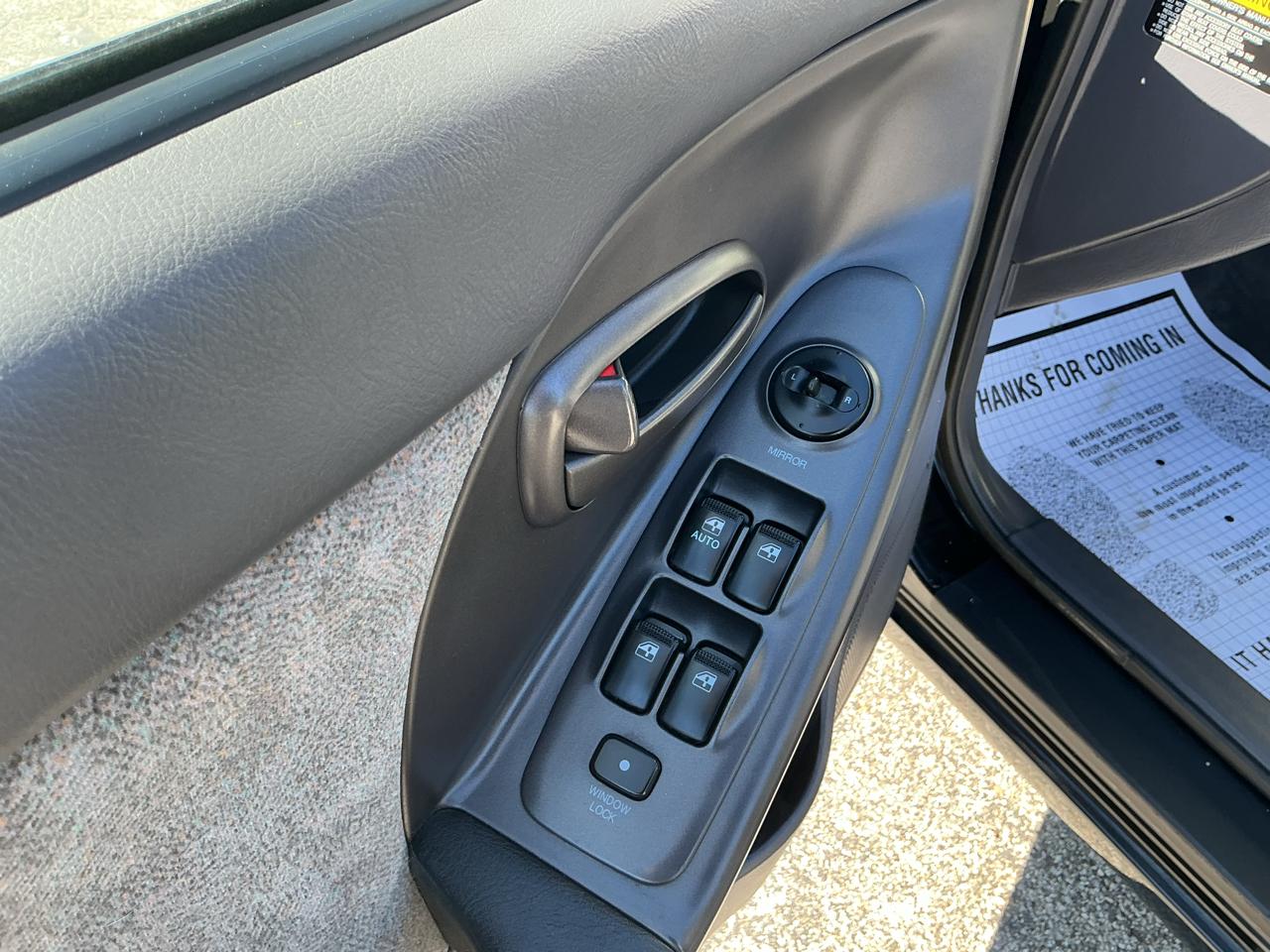 Hyundai Elantra GLS 2002