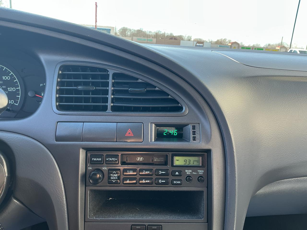 Hyundai Elantra GLS 2002