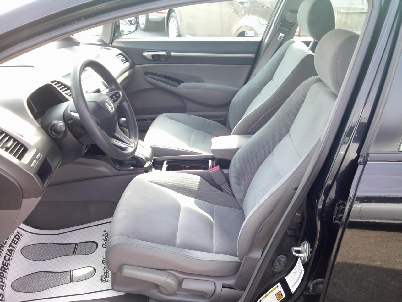 Honda Civic EX Sedan 5-Speed AT 2011