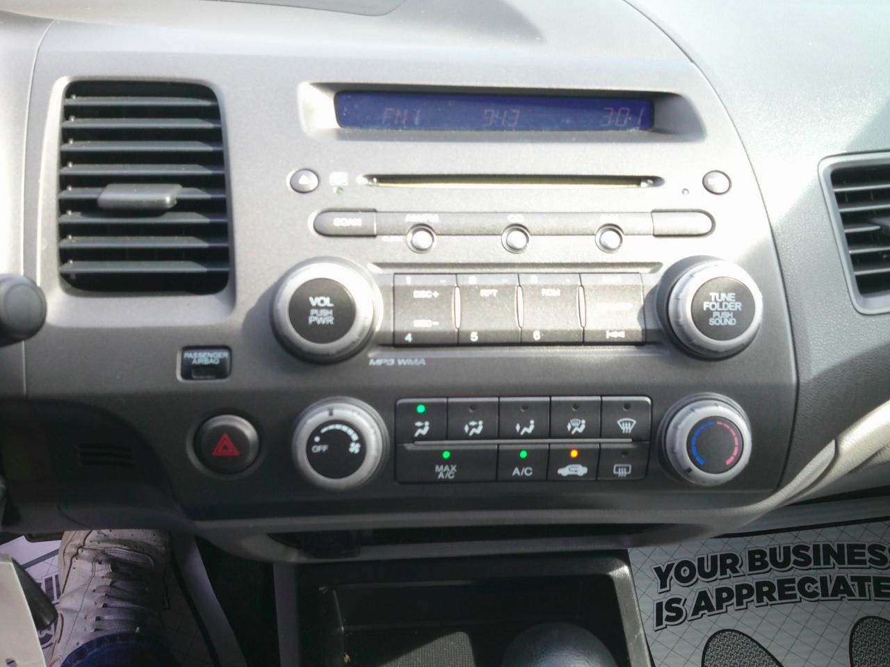 Honda Civic EX Sedan 5-Speed AT 2011