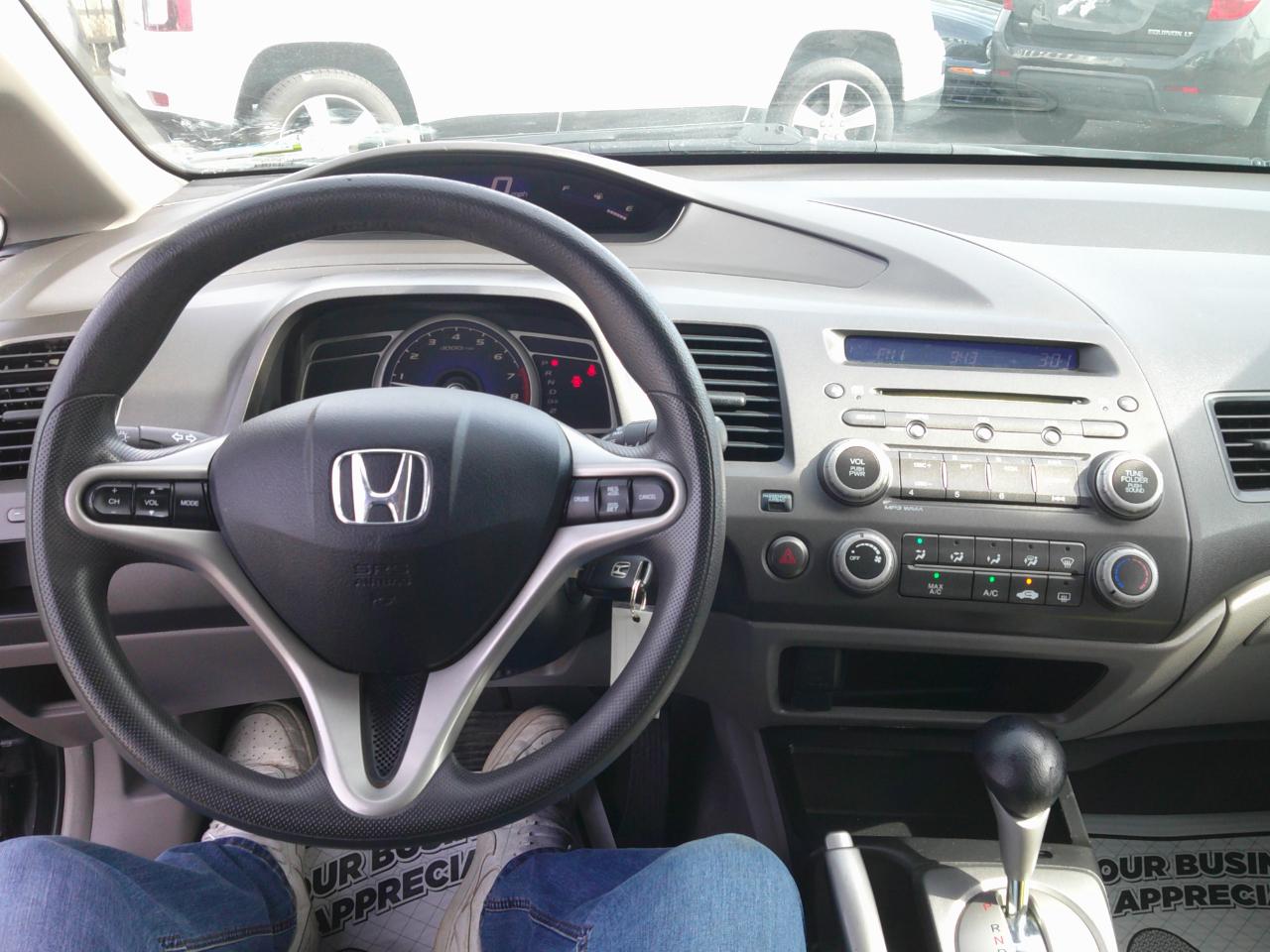 Honda Civic EX Sedan 5-Speed AT 2011