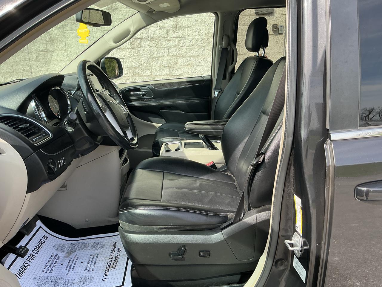 Chrysler Town & Country Touring 2015