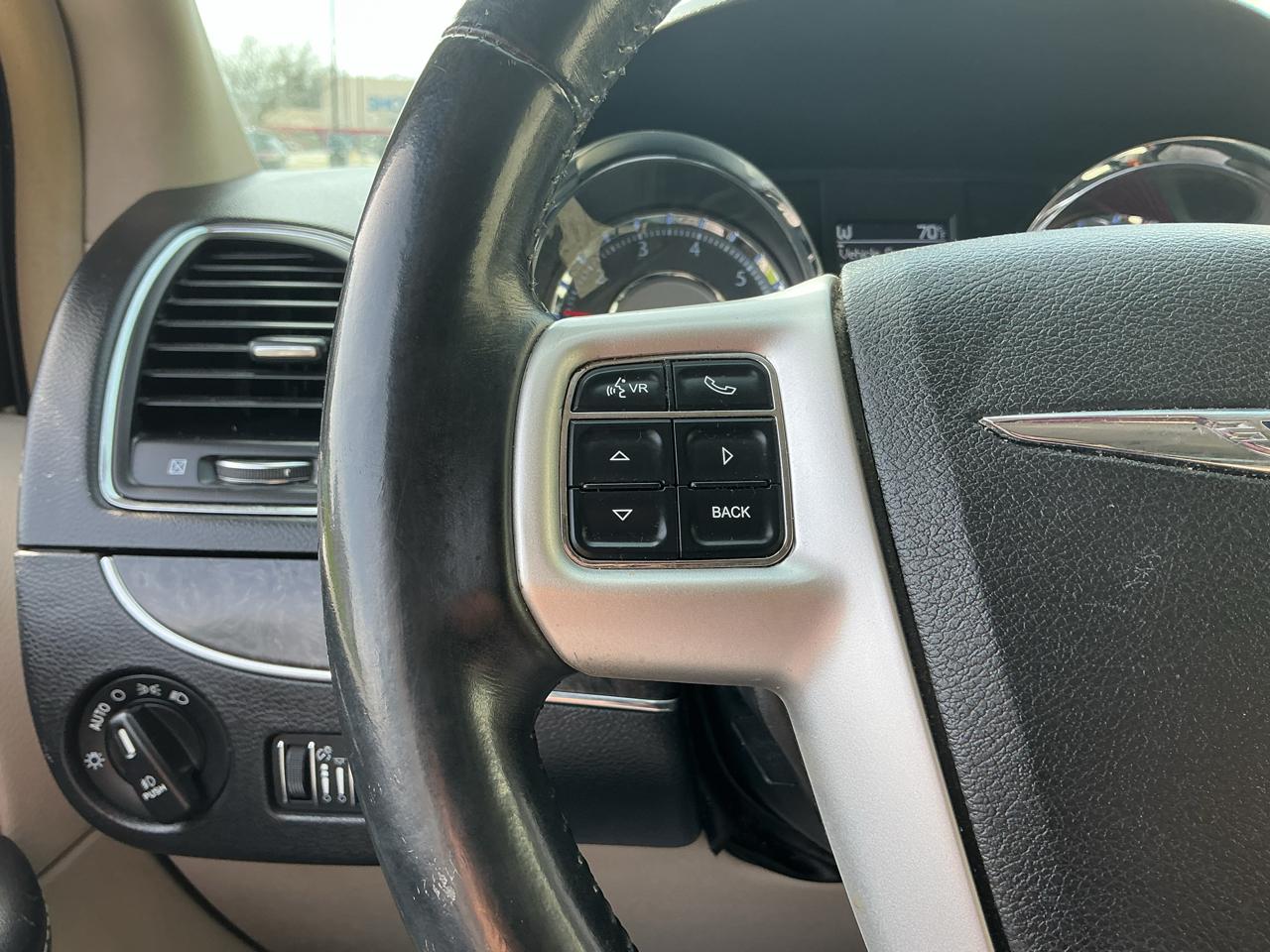 Chrysler Town & Country Touring 2015