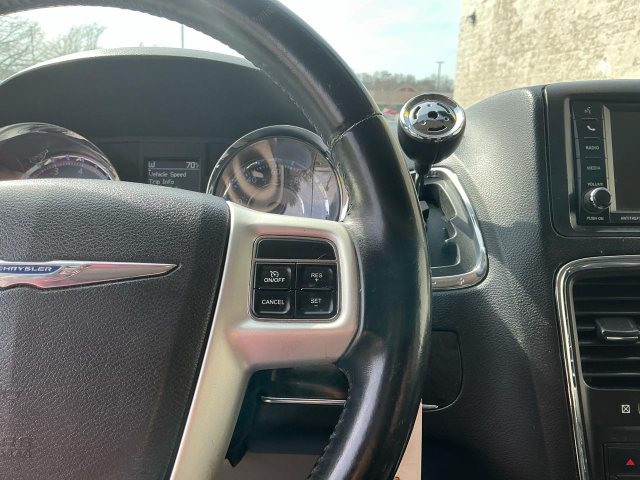 Chrysler Town & Country Touring 2015