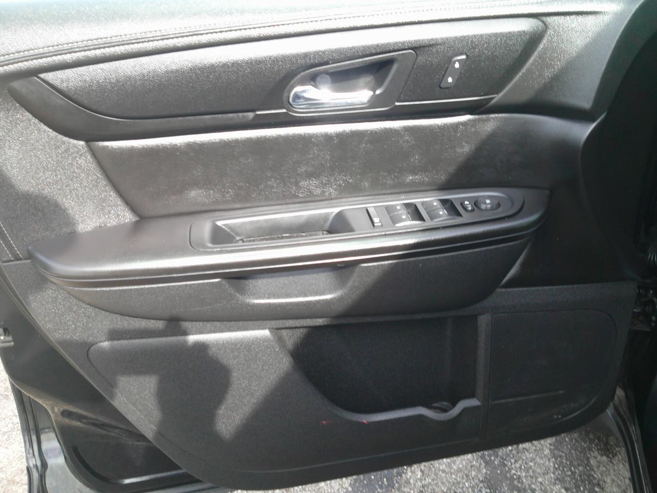 Chevrolet Traverse 1LT FWD 2015