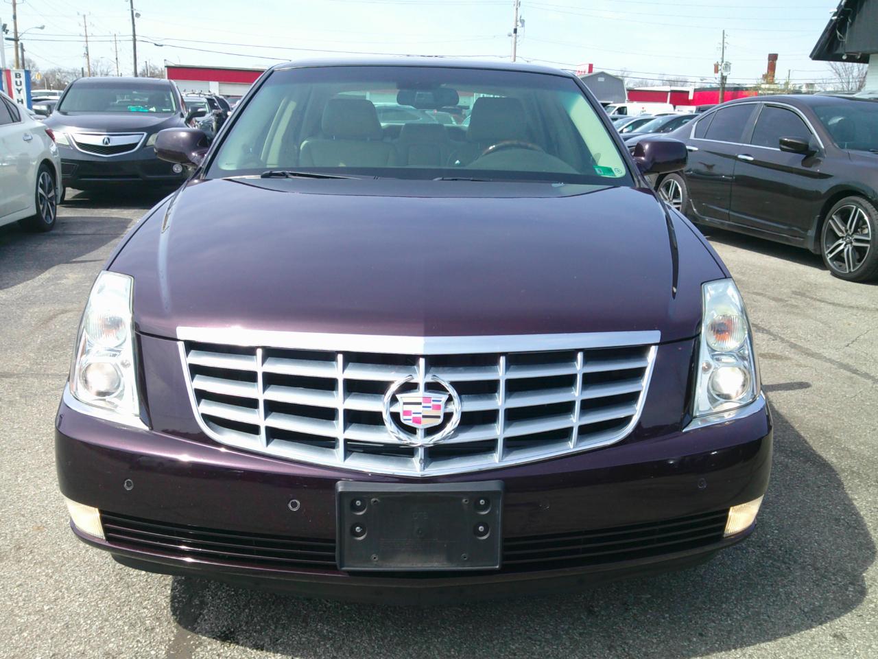 Cadillac DTS Luxury II 2008