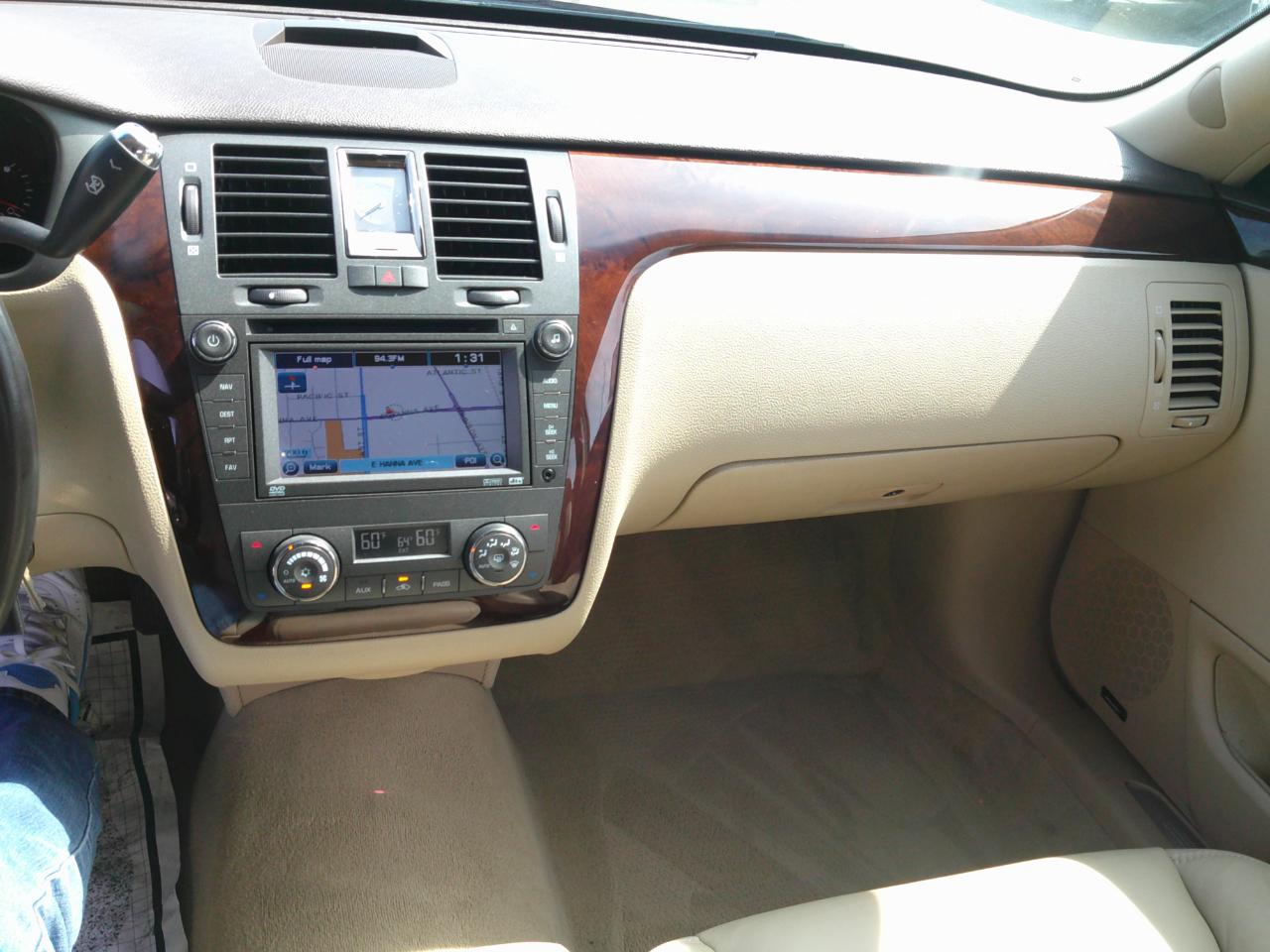 Cadillac DTS Luxury II 2008