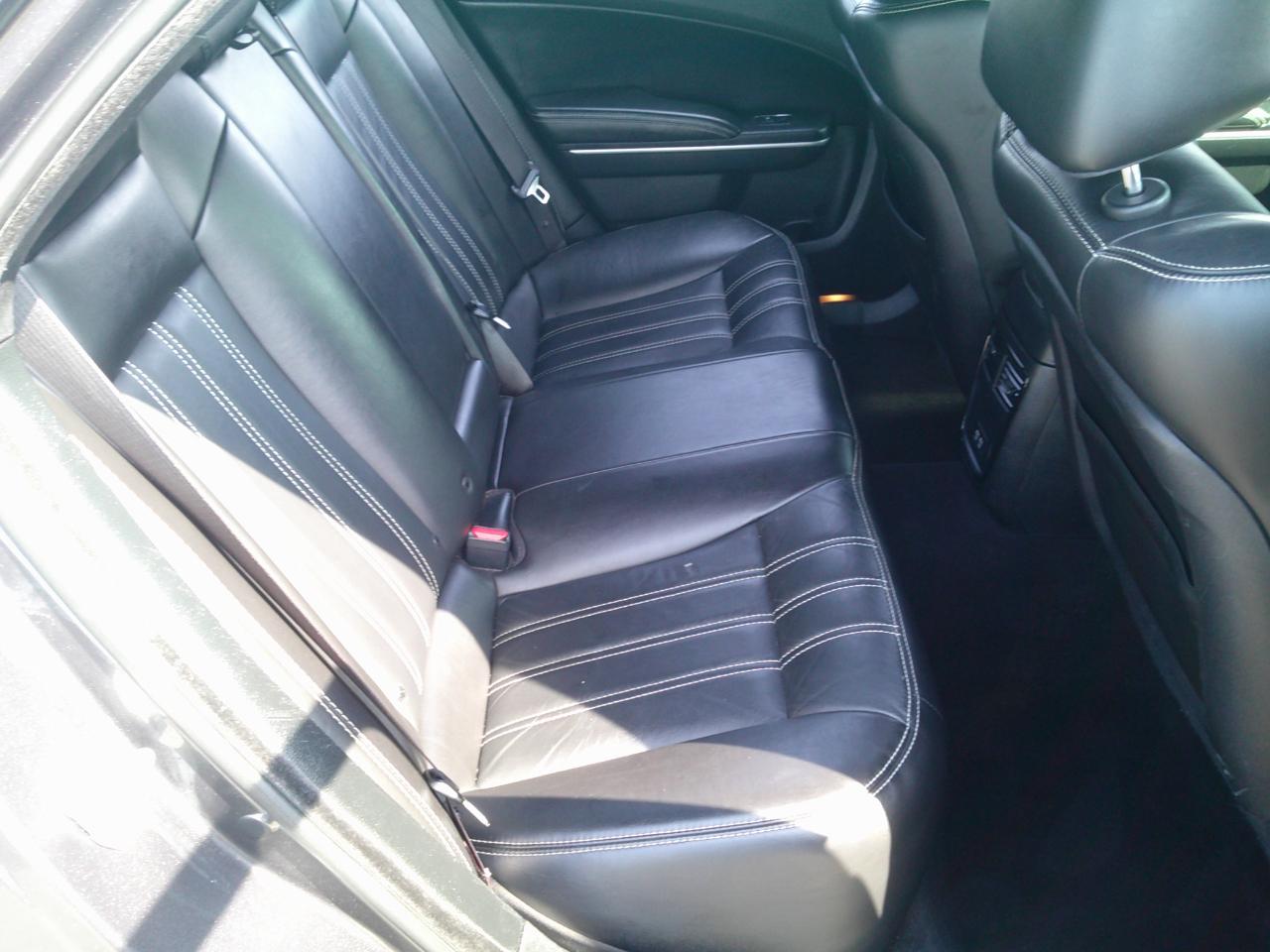 Chrysler 300 S V6 RWD 2019