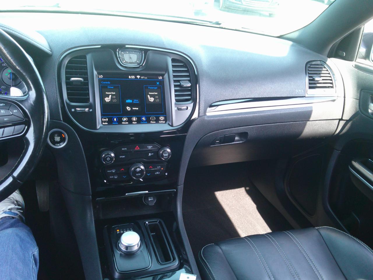 Chrysler 300 S V6 RWD 2019