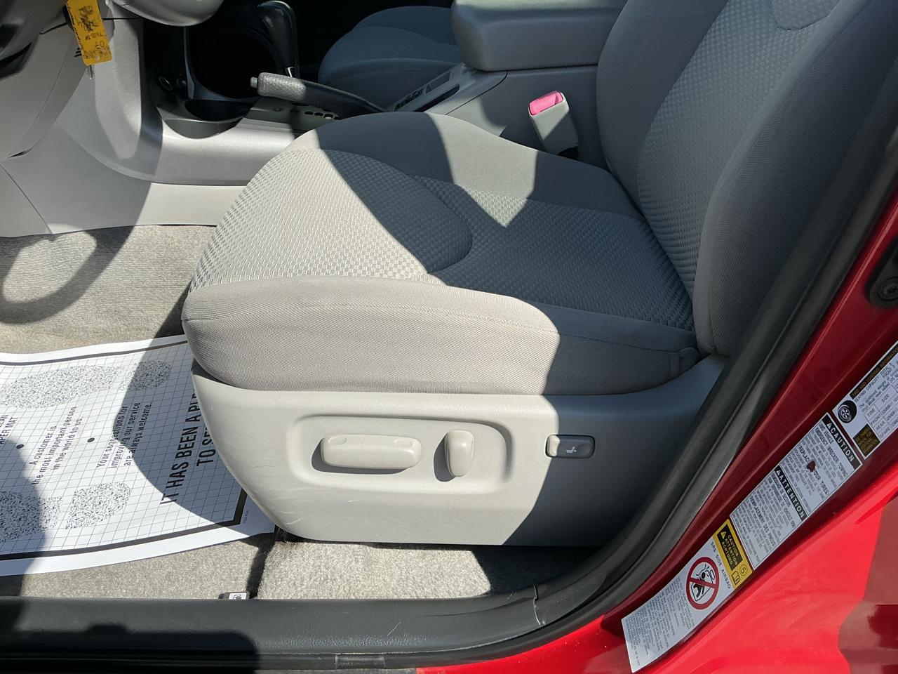 Toyota RAV4 Limited I4 4WD 2007