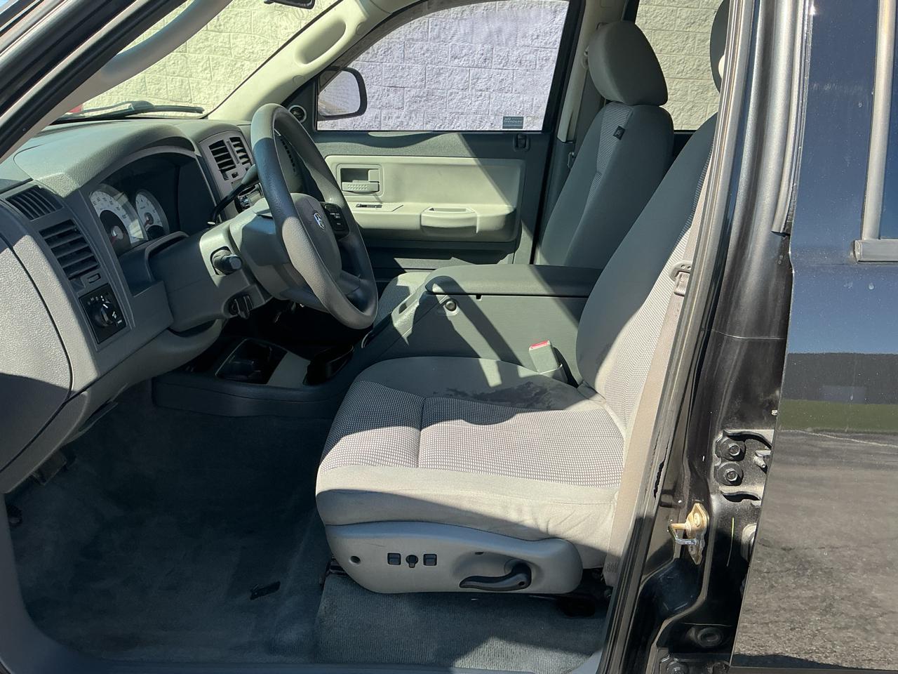 Dodge Dakota SLT Quad Cab 4WD 2007