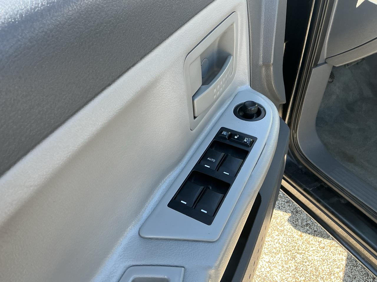 Dodge Dakota SLT Quad Cab 4WD 2007