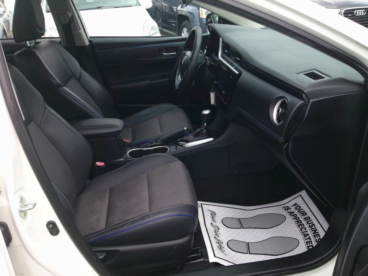 Toyota Corolla SE 4D Sedan 2017