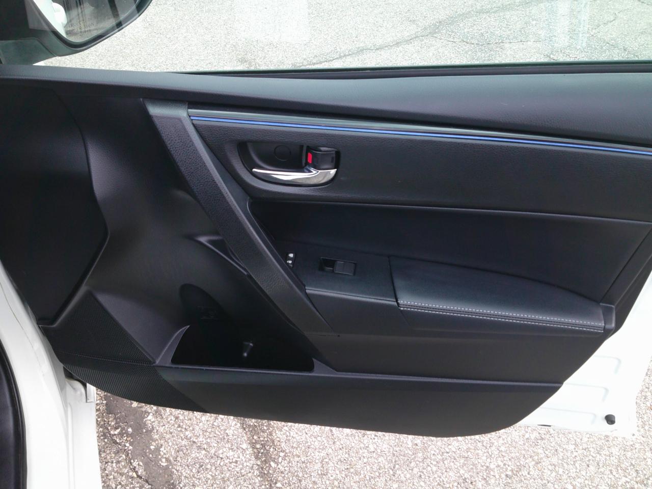 Toyota Corolla SE 4D Sedan 2017