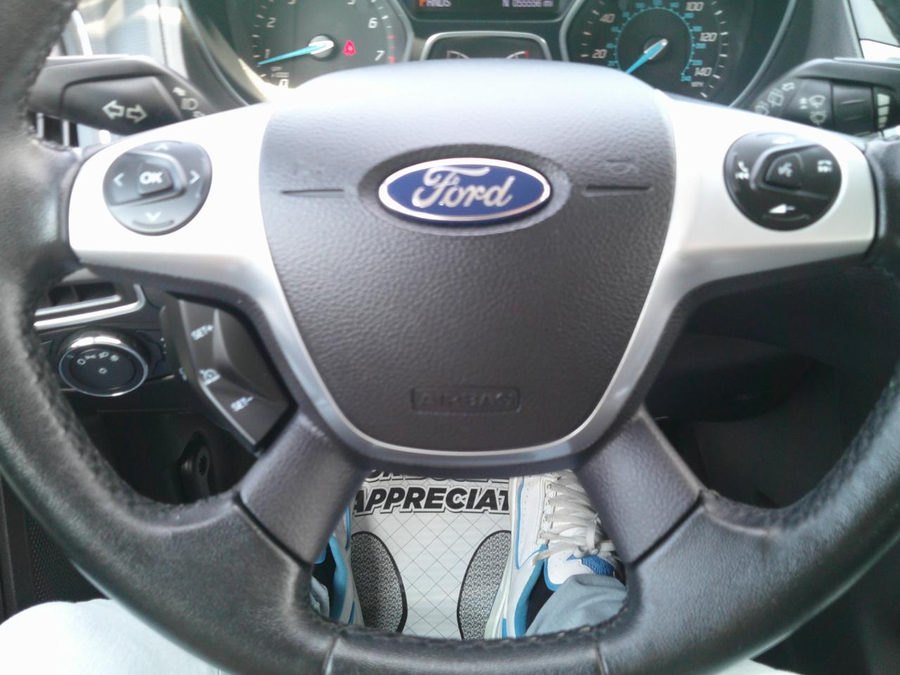 Ford Focus Titanium Hatch 2014
