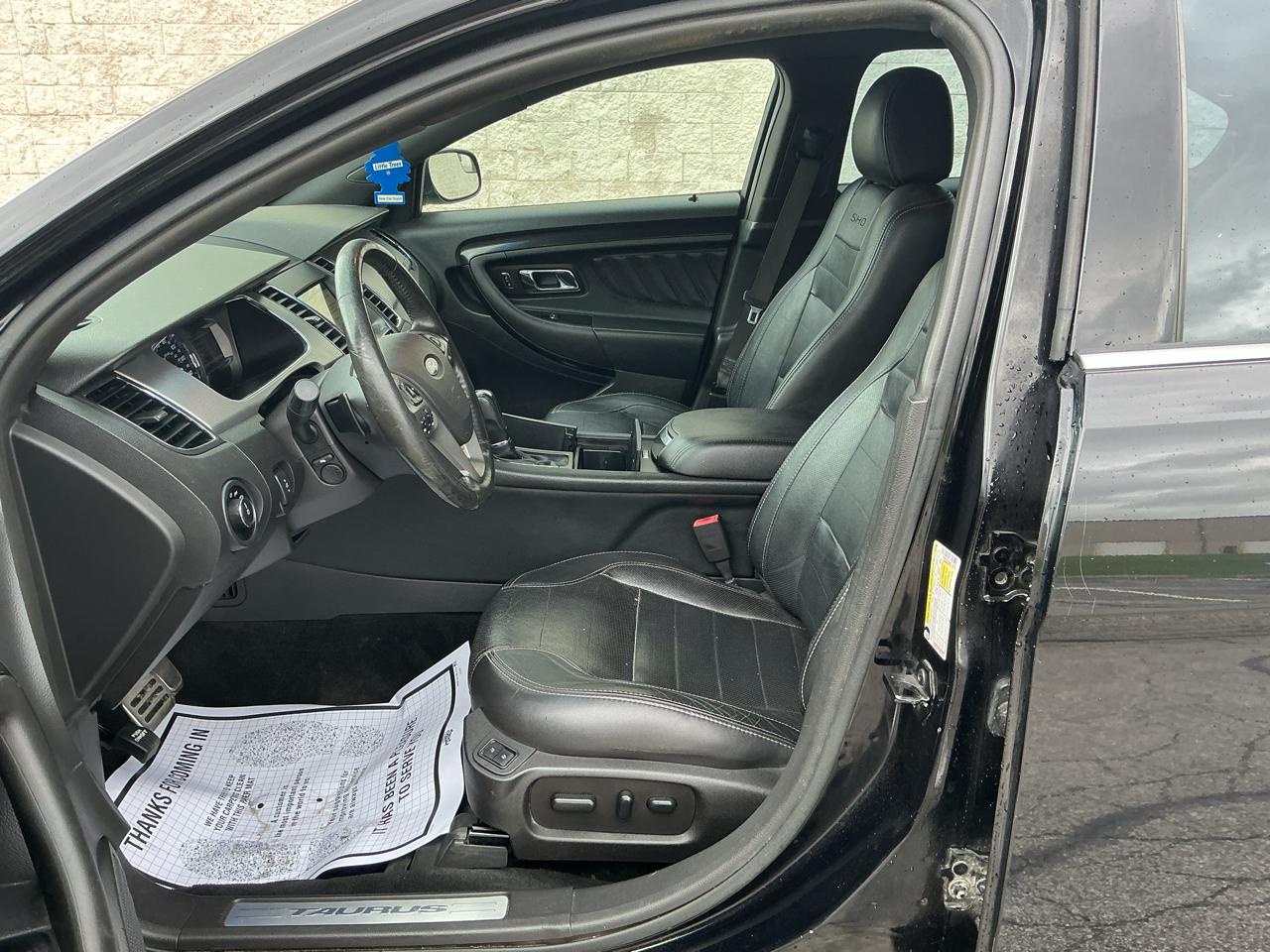 Ford Taurus SHO AWD 2016