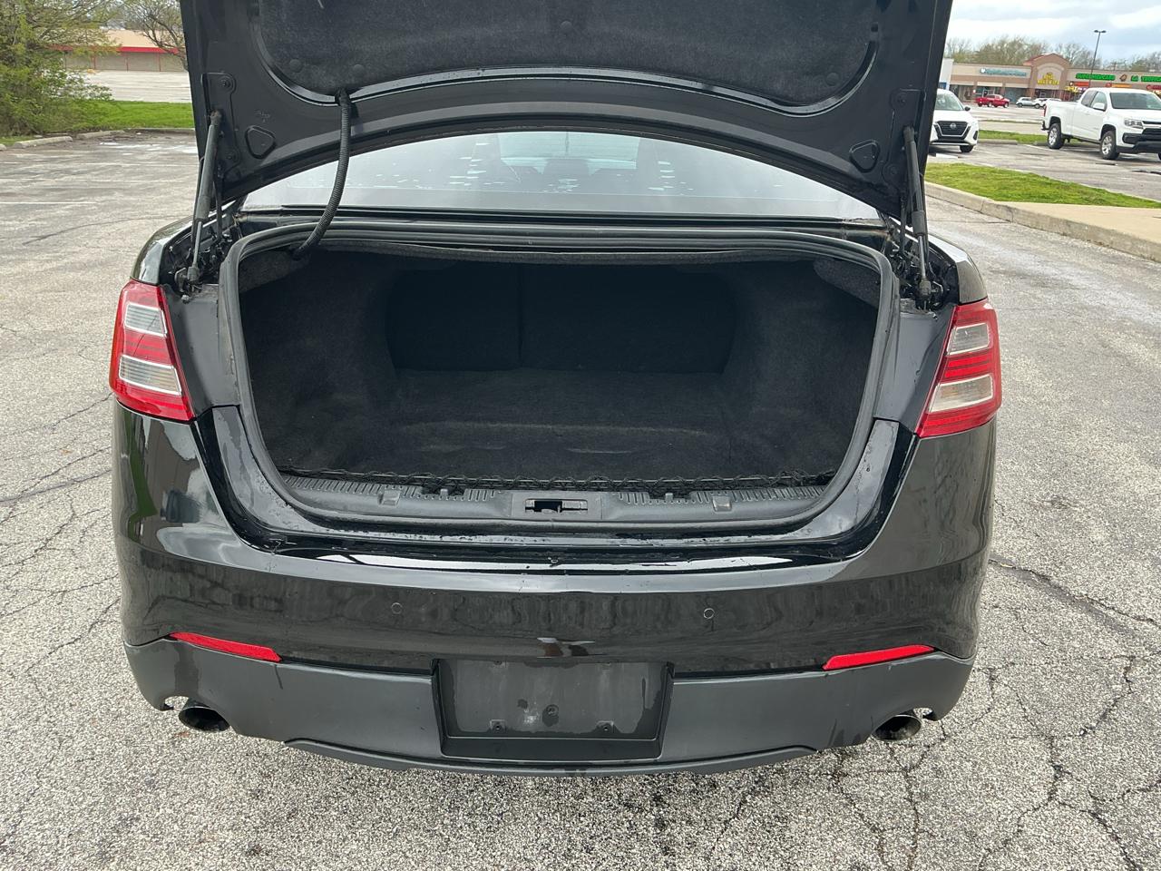 Ford Taurus SHO AWD 2016