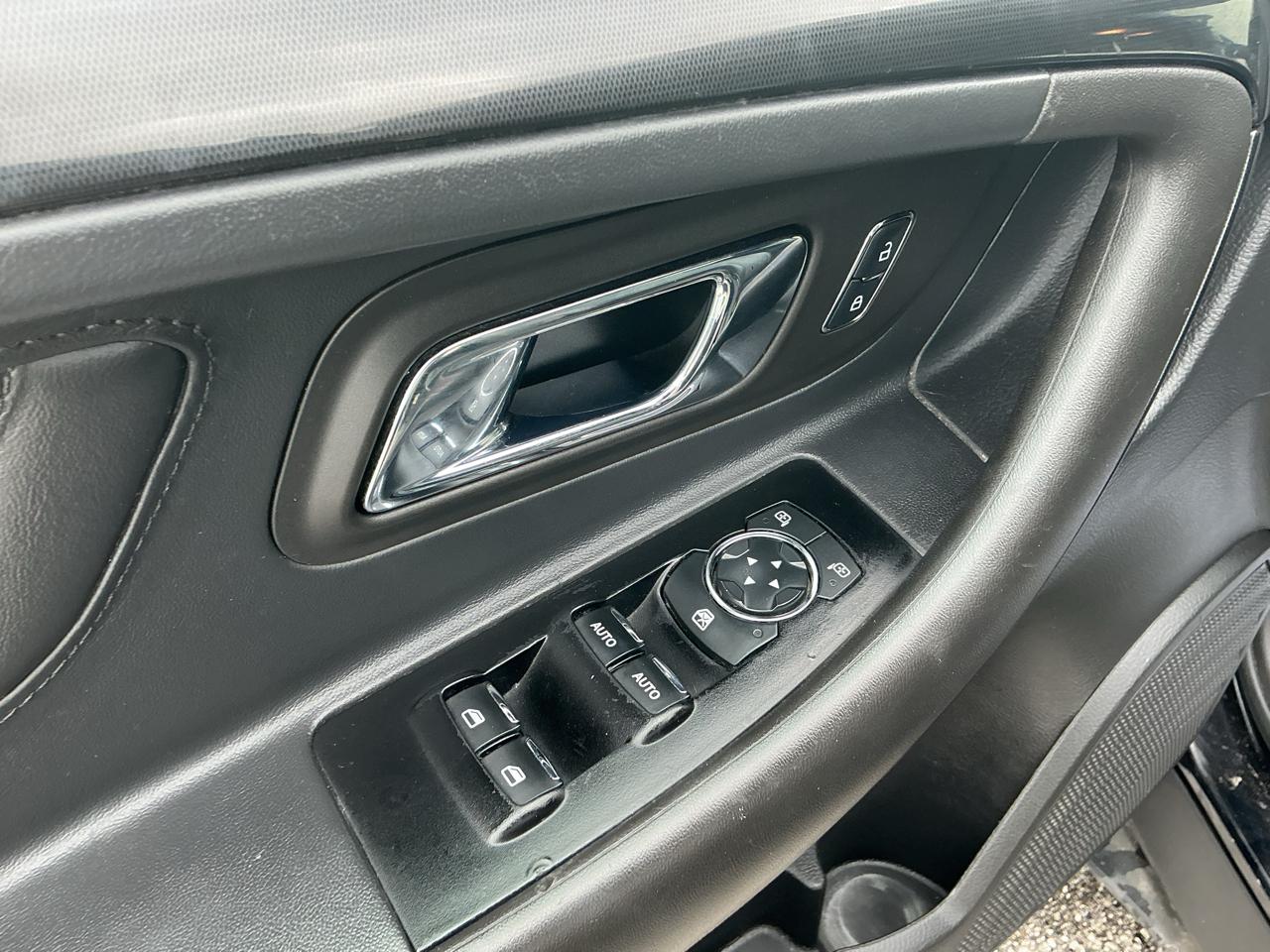 Ford Taurus SHO AWD 2016