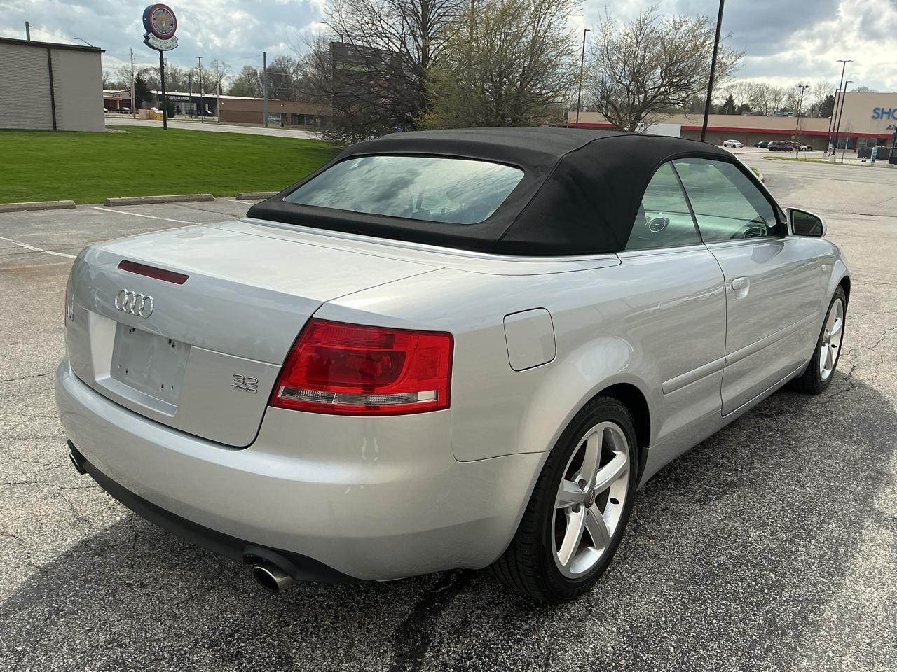 Audi A4 3.2 Cabriolet quattro with Tiptronic 2007