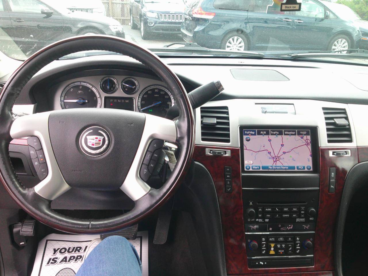 Cadillac Escalade Luxury AWD 2014