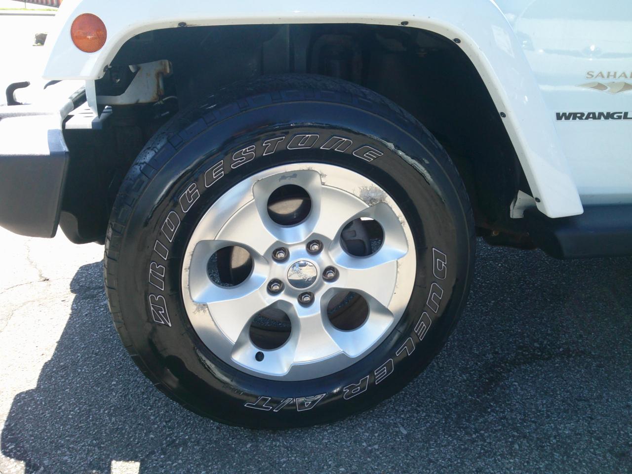 Jeep Wrangler Sahara 4WD 2015