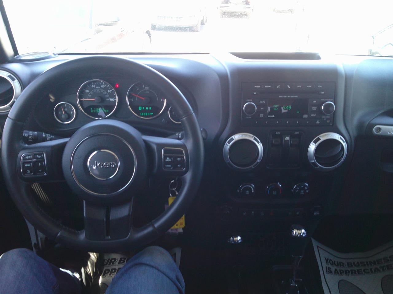 Jeep Wrangler Sahara 4WD 2015