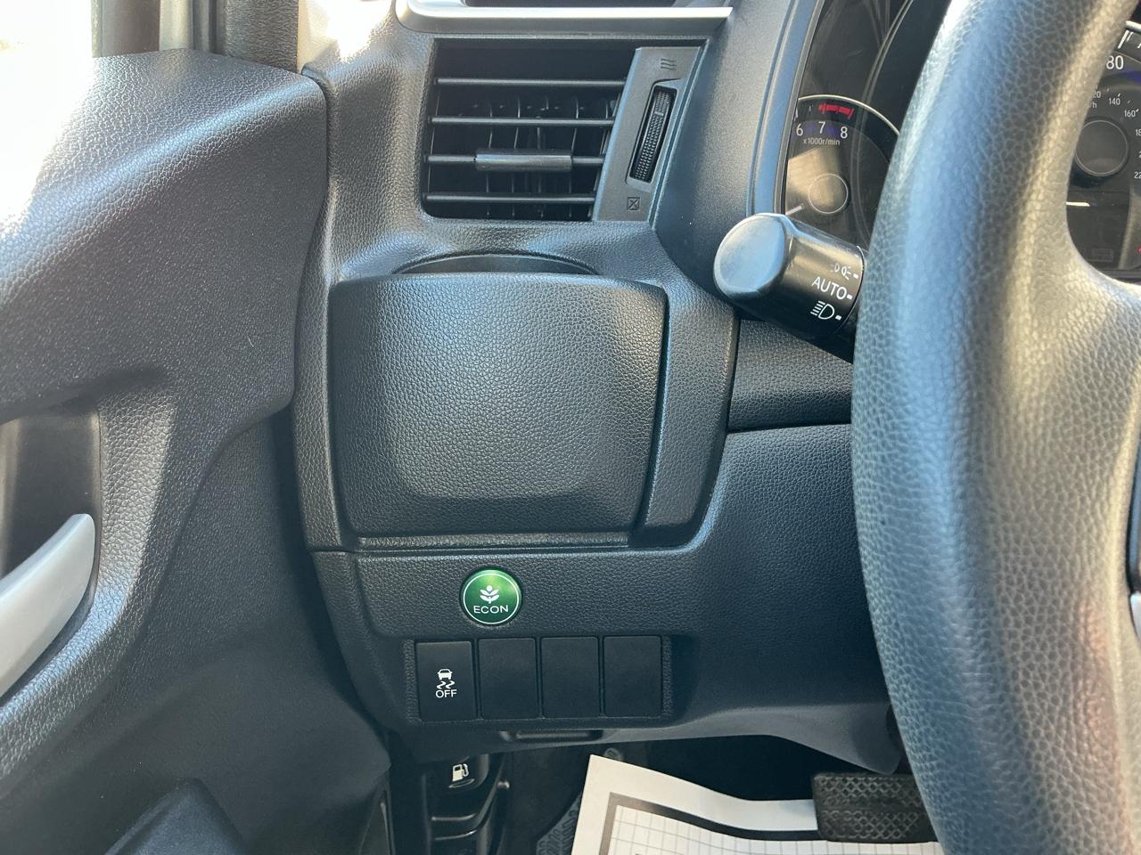 Honda Fit LX CVT 2015