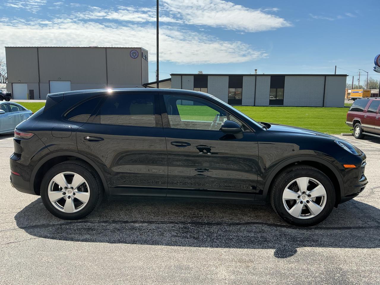 Porsche Cayenne Base 2019