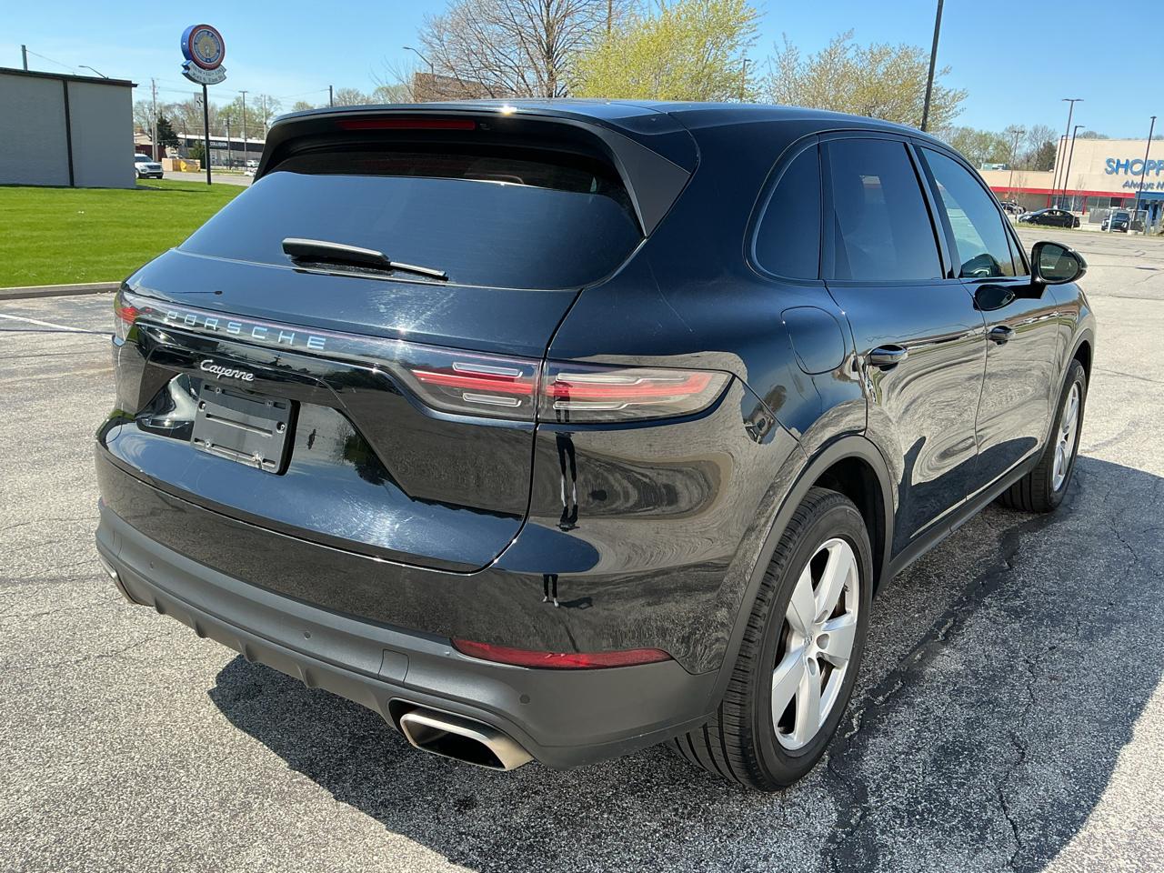 Porsche Cayenne Base 2019