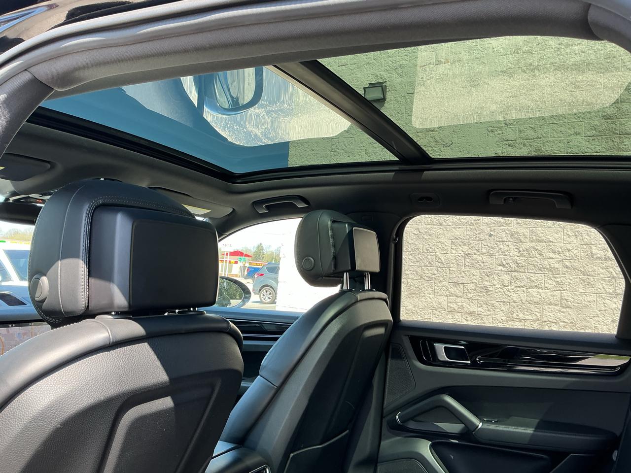 Porsche Cayenne Base 2019