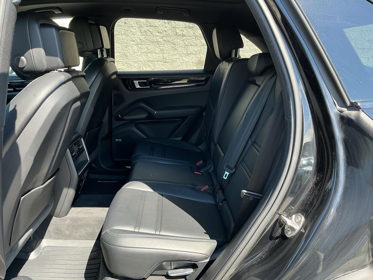 Porsche Cayenne Base 2019