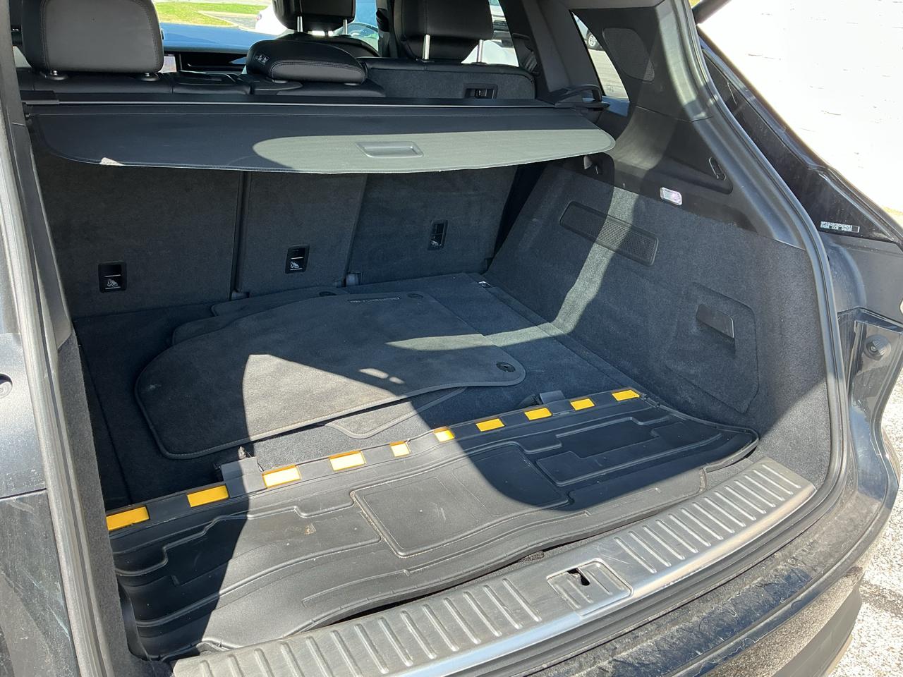 Porsche Cayenne Base 2019