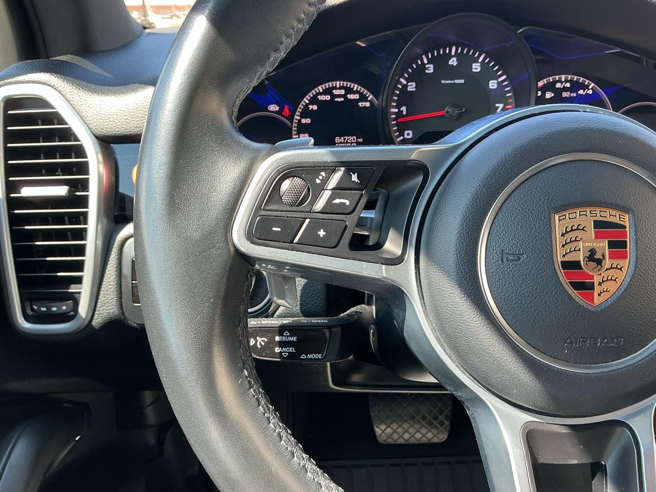 Porsche Cayenne Base 2019