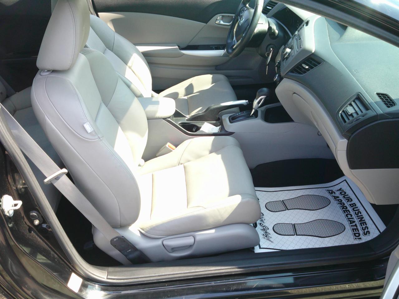 Honda Civic EX-L Coupe 5-Spd AT 2012