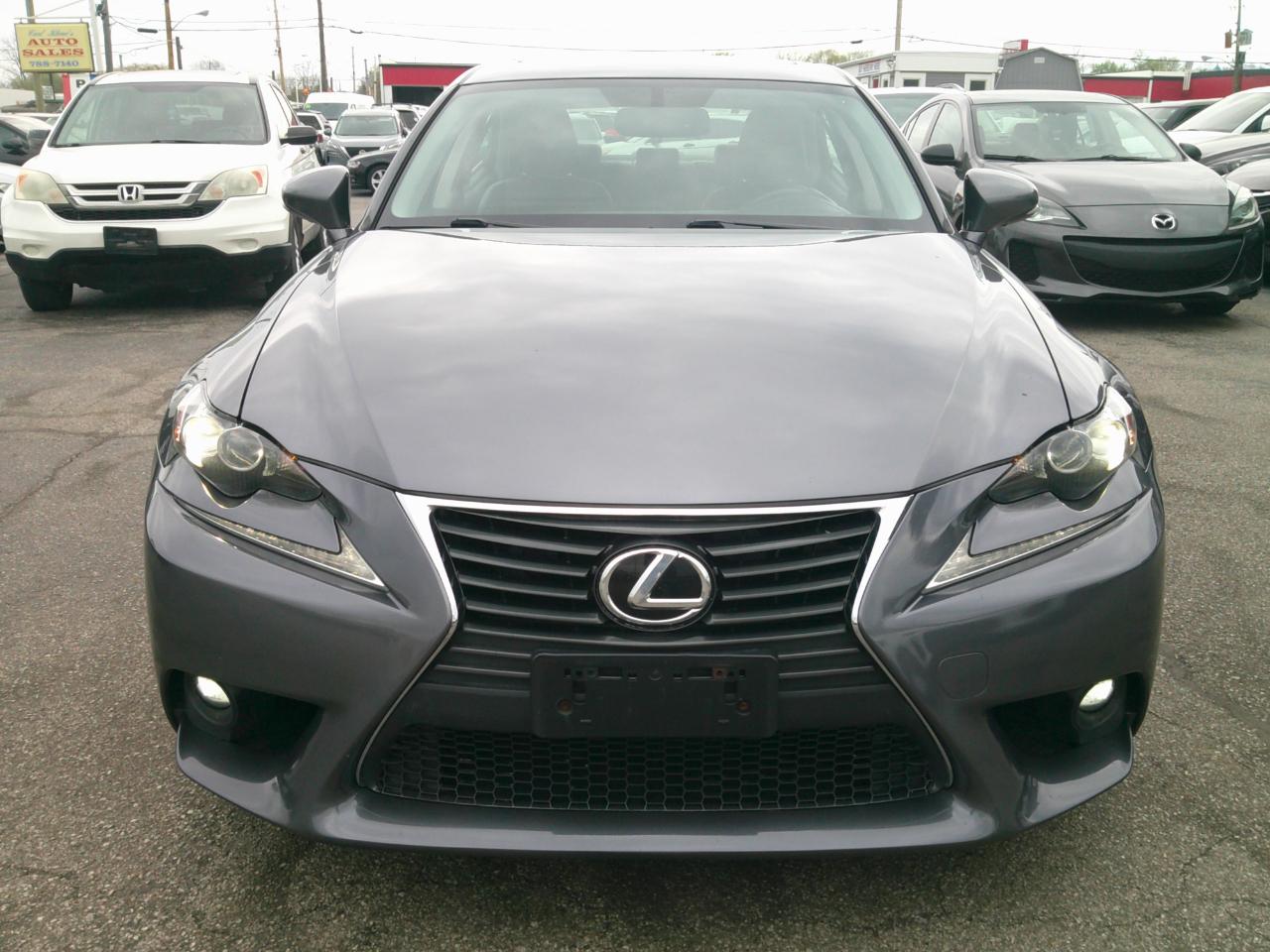 Lexus IS 250 AWD 2015