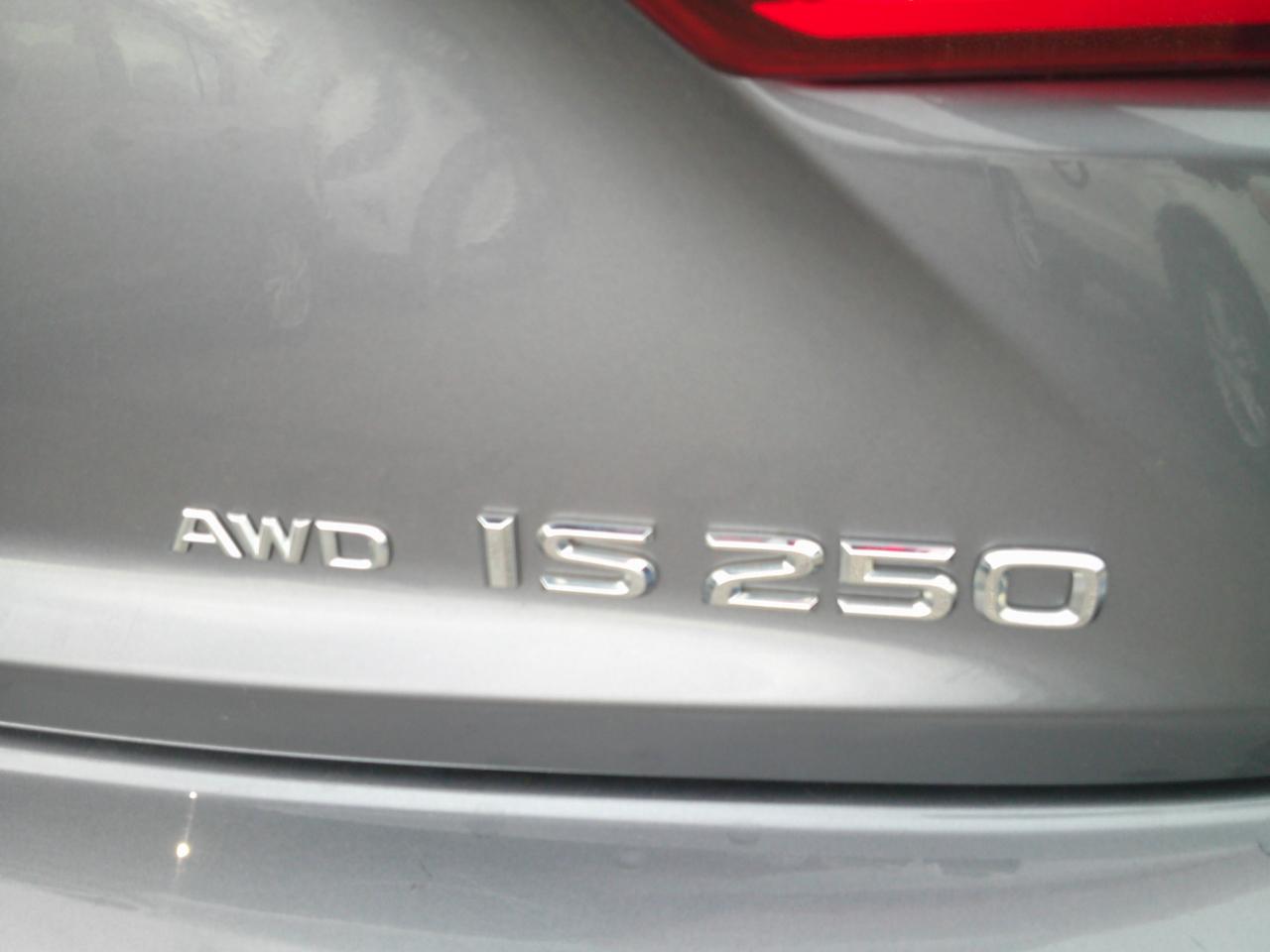 Lexus IS 250 AWD 2015