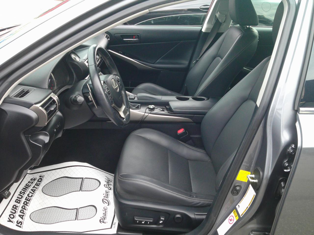 Lexus IS 250 AWD 2015