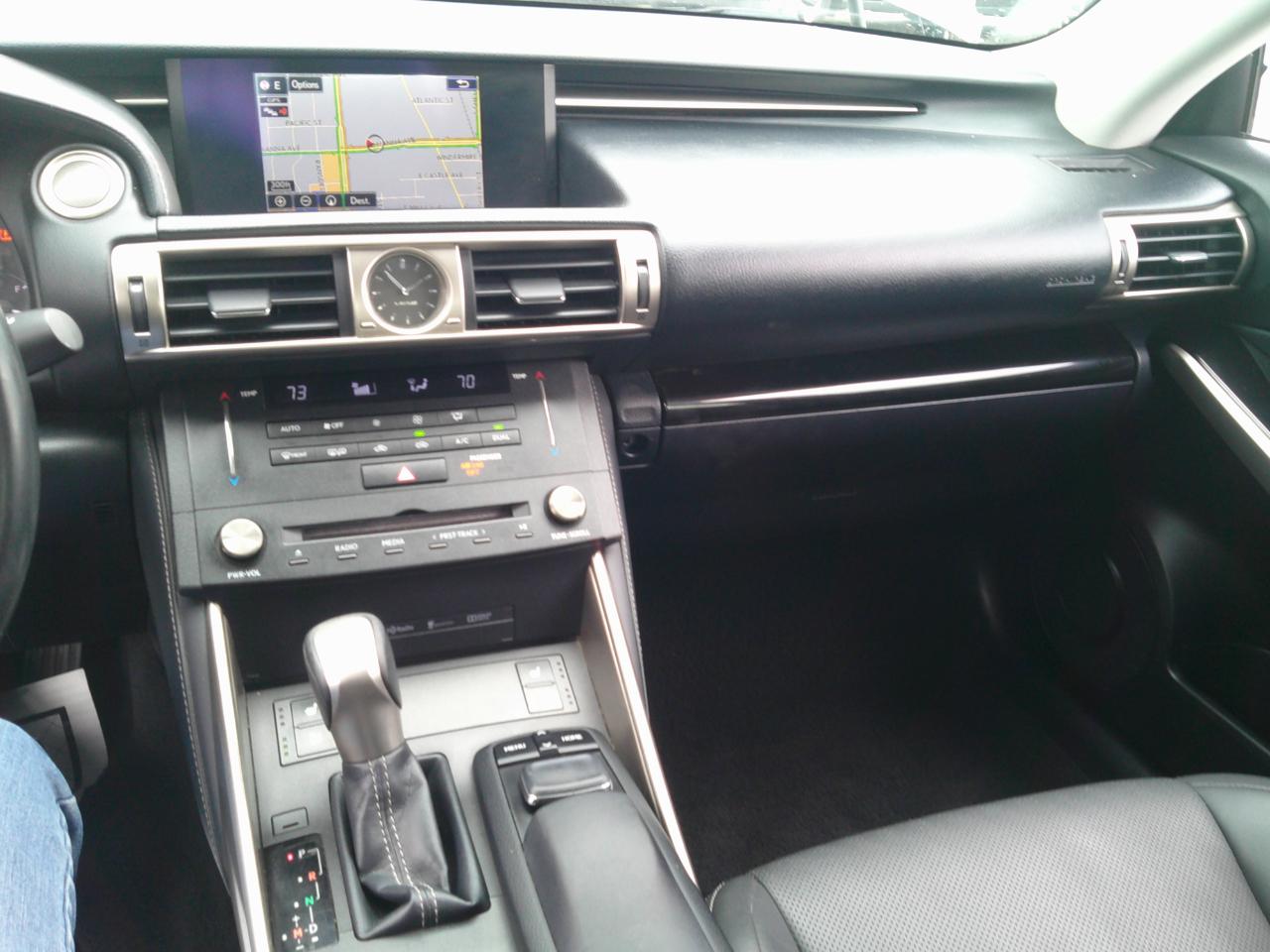 Lexus IS 250 AWD 2015