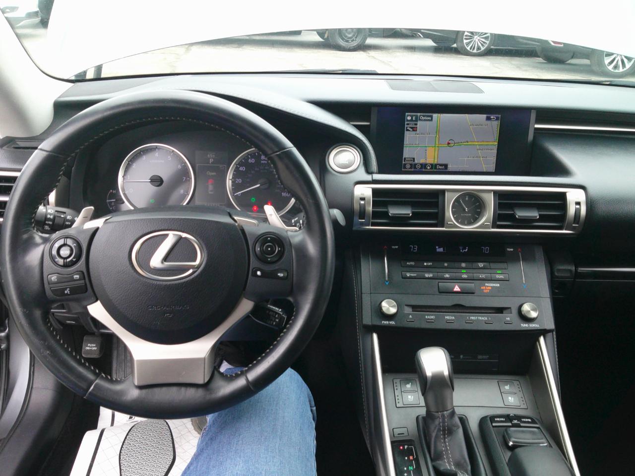 Lexus IS 250 AWD 2015