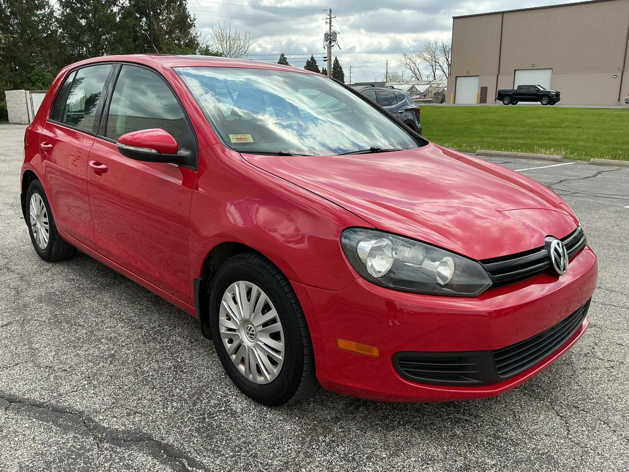 Volkswagen Golf 2.5L Conv & Sunroof 4 Door PZEV 2013