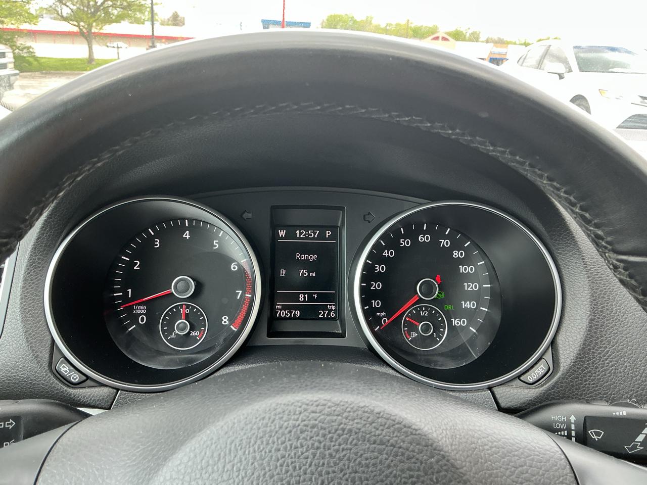 Volkswagen Golf 2.5L Conv & Sunroof 4 Door PZEV 2013