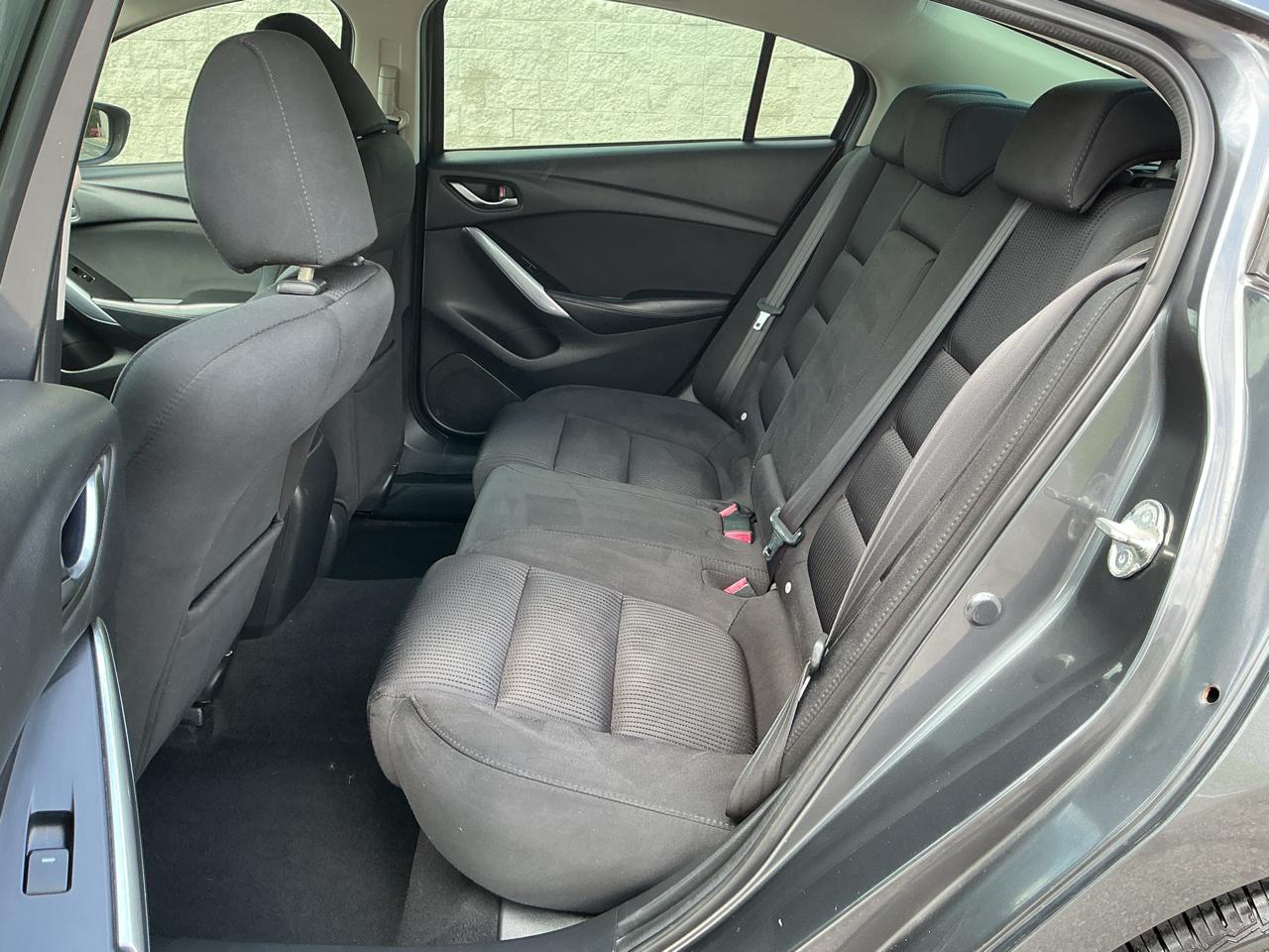 Mazda MAZDA6 i Sport AT 2015