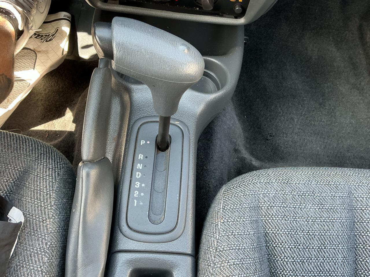 Chevrolet Cavalier Sedan 2002