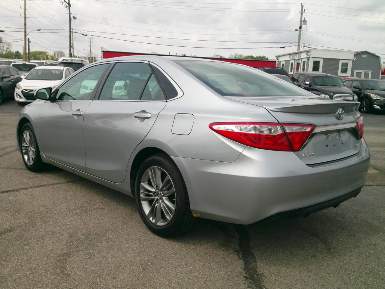 Toyota Camry SE 2015