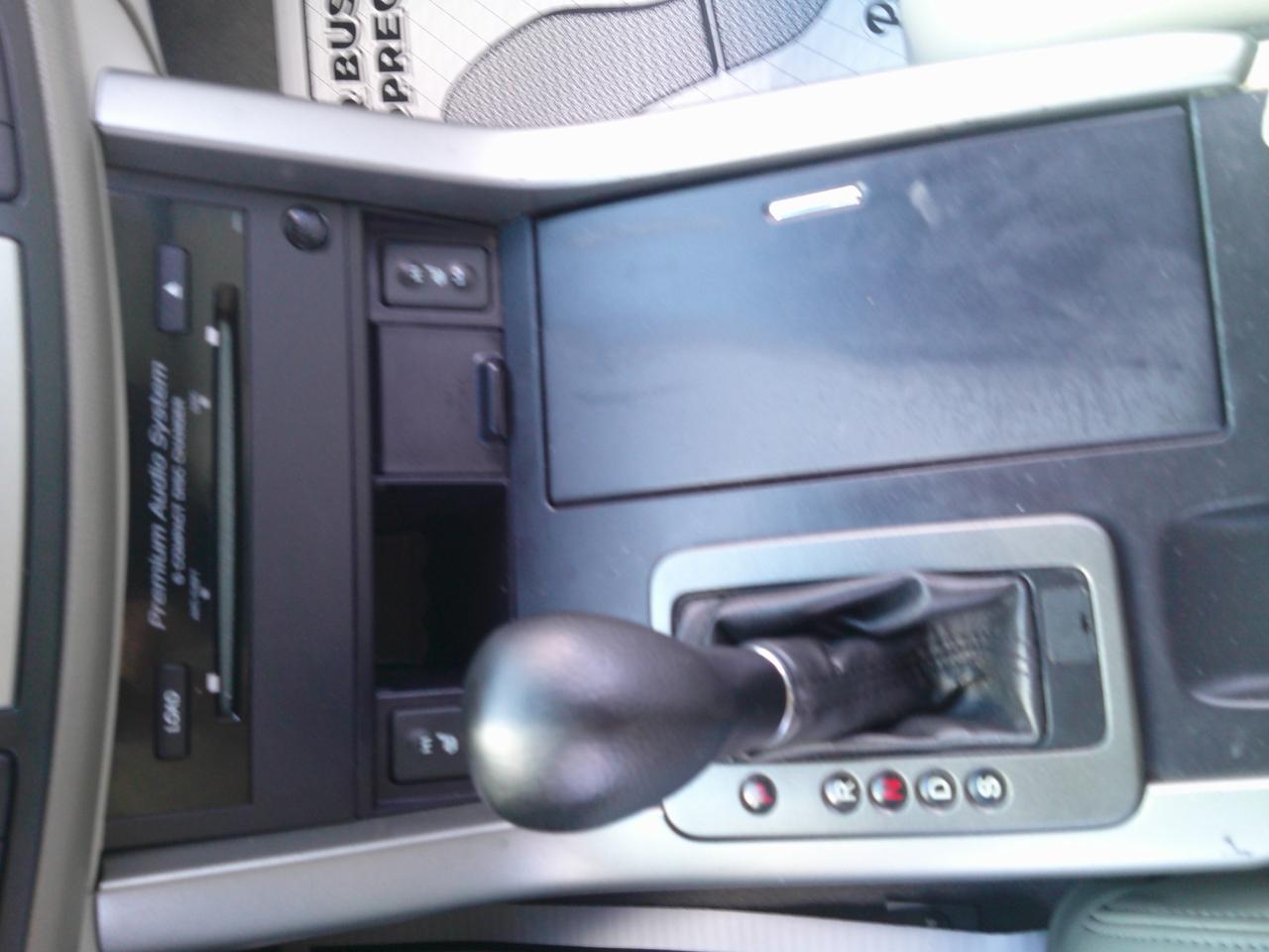 Acura RDX 5-Spd AT 2012