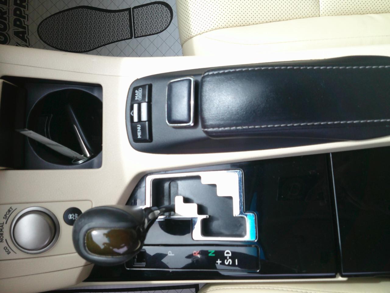 Lexus ES 350 Sedan 2013