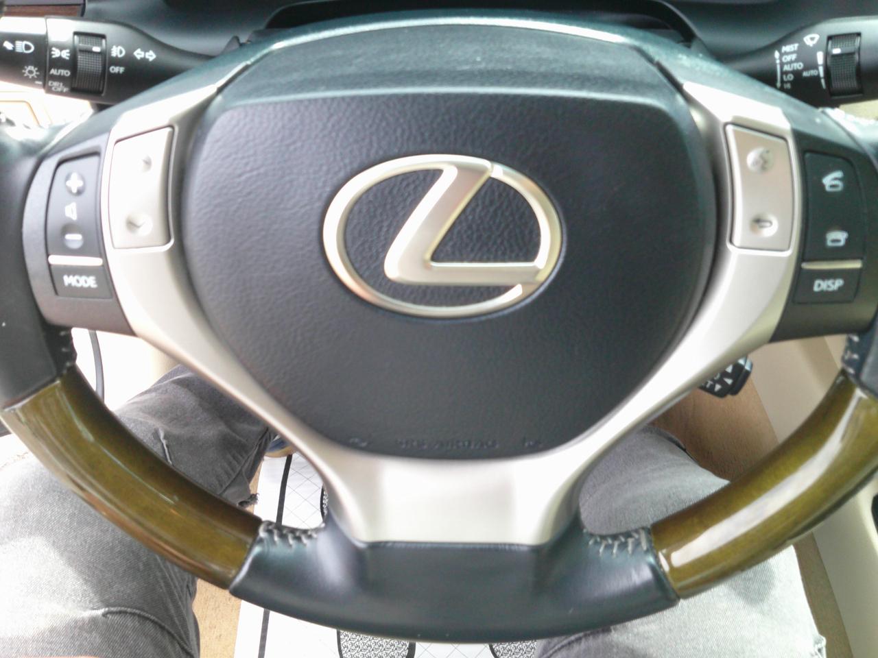 Lexus ES 350 Sedan 2013