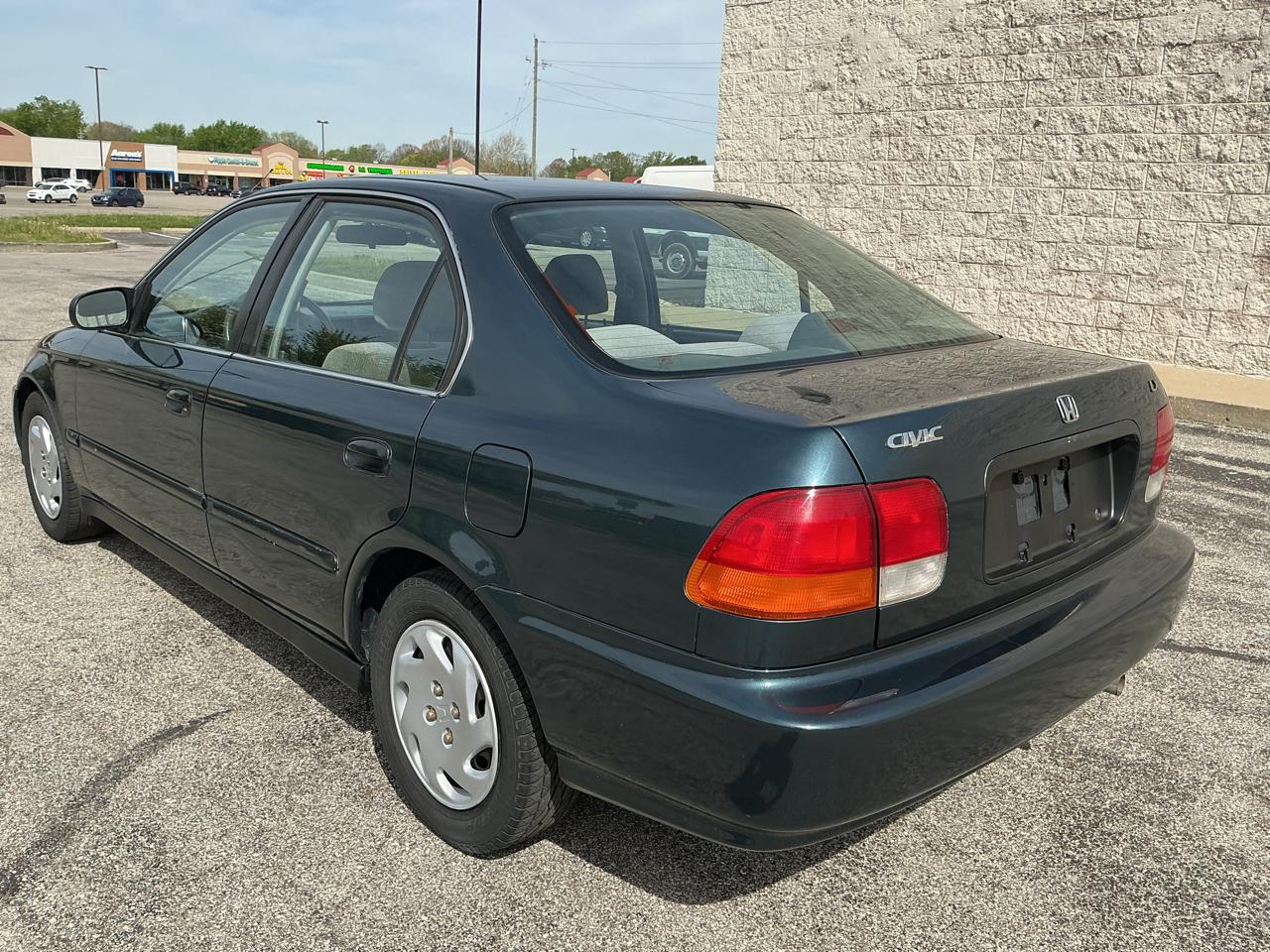Honda Civic LX sedan 1997