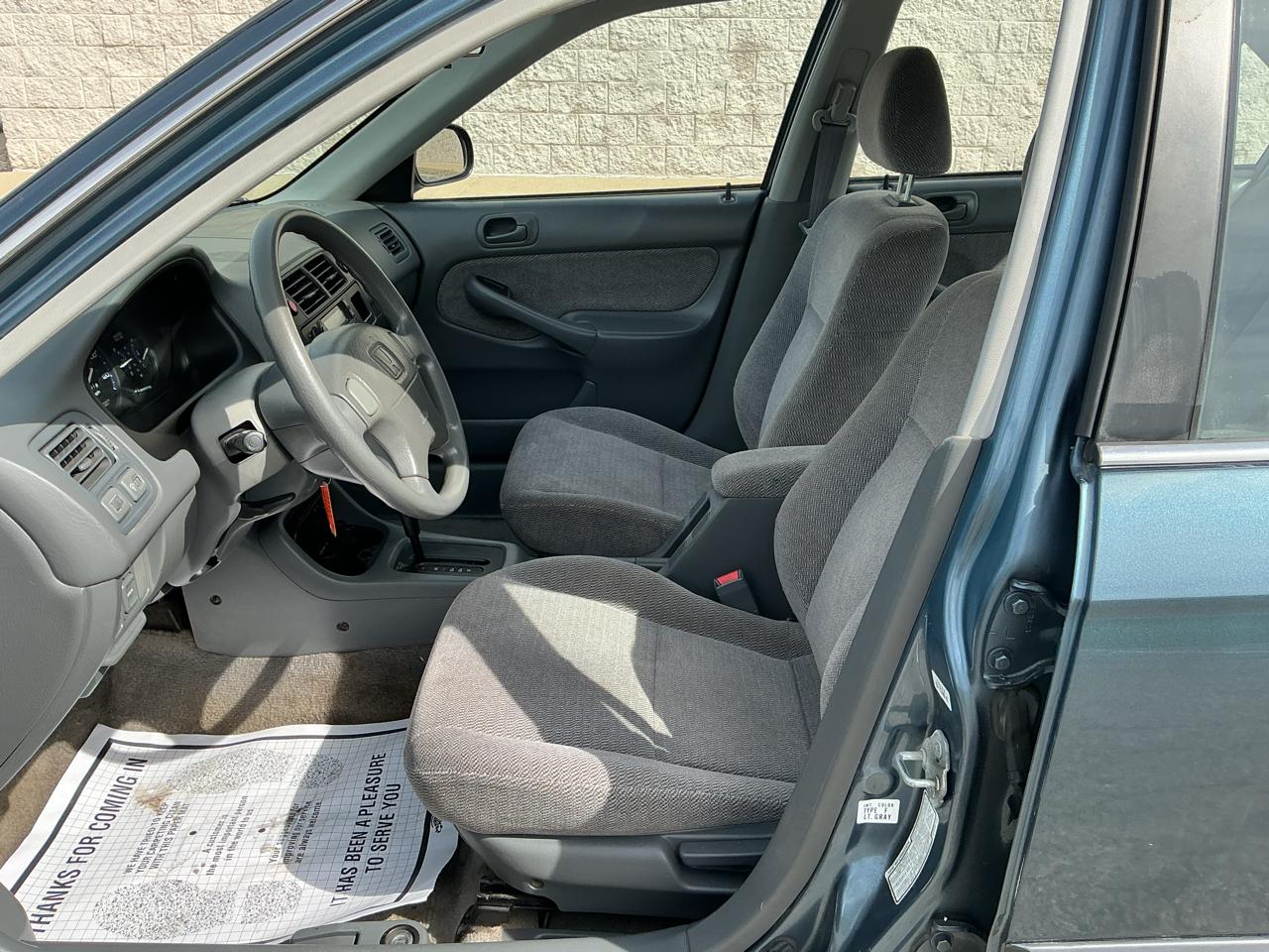 Honda Civic LX sedan 1997